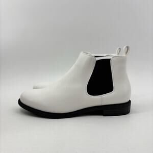 Anjoufemme Womens Size 7 Chelsea White Boots Booties Ankle